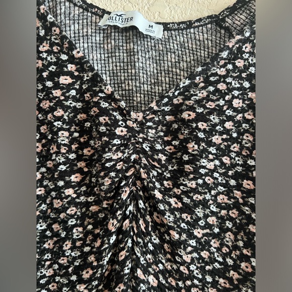 Hollister Black and White Floral Long Sleeve Top - Picture 7 of 11
